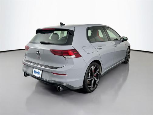 2024 Volkswagen Golf GTI 2.0T SE DSG