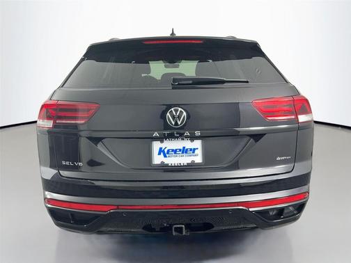 2023 Volkswagen Atlas Cross Sport 3.6L V6 SEL R-Line