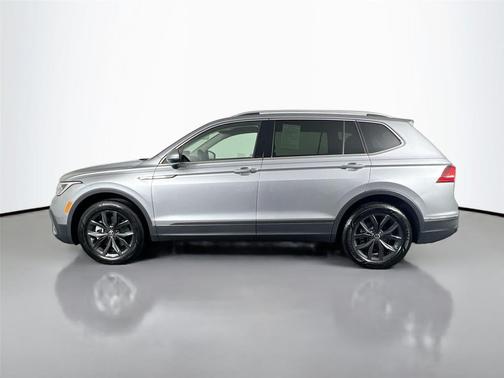 2024 Volkswagen Tiguan 2.0T SE 4MOTION
