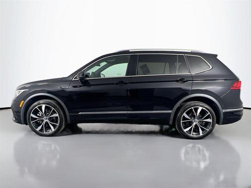 2024 Volkswagen Tiguan 2.0T SEL R-Line 4MOTION