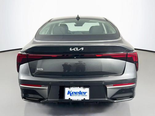 Interstellar Gray 2025 Kia K5 LXS