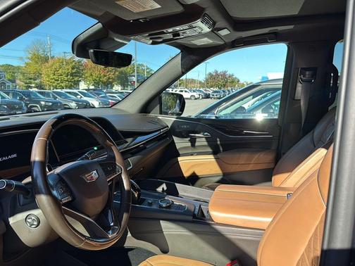 2022 Cadillac Escalade ESV Premium Luxury