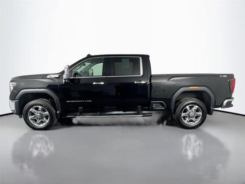 2025 GMC Sierra 2500 SLT