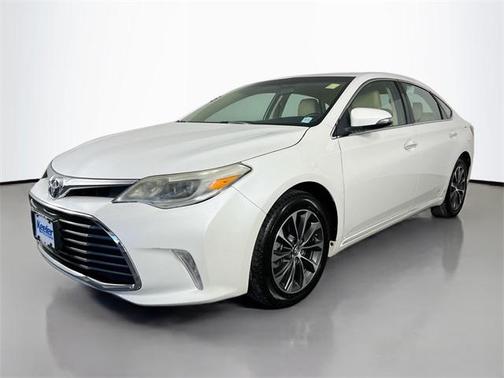 2016 Toyota Avalon XLE