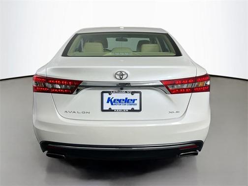 2016 Toyota Avalon XLE