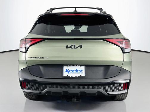 Jungle Green/Ebony Black Roof 2025 Kia Sportage S