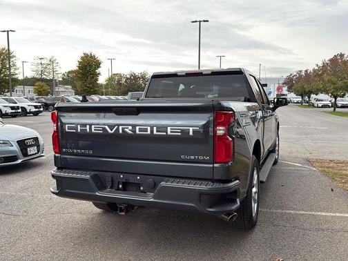 2020 Chevrolet Silverado 1500 Custom