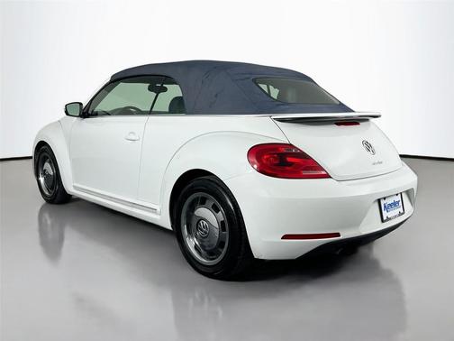 2016 Volkswagen Beetle 1.8T Denim