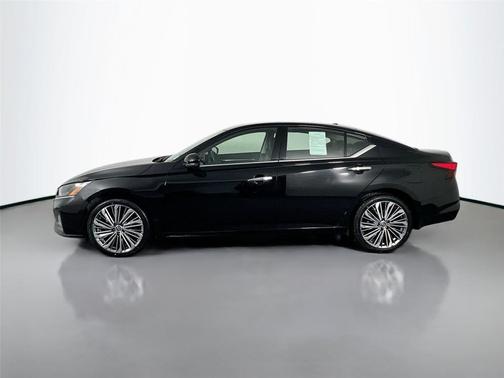 2024 Nissan Altima 2.5 SL