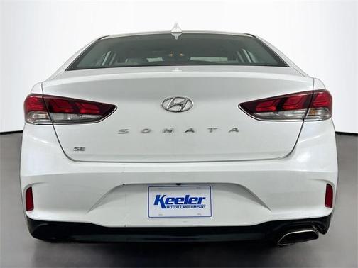 2018 Hyundai SONATA SE