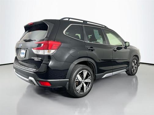 Crystal Black Silica 2021 Subaru Forester Touring