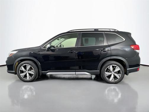 Crystal Black Silica 2021 Subaru Forester Touring