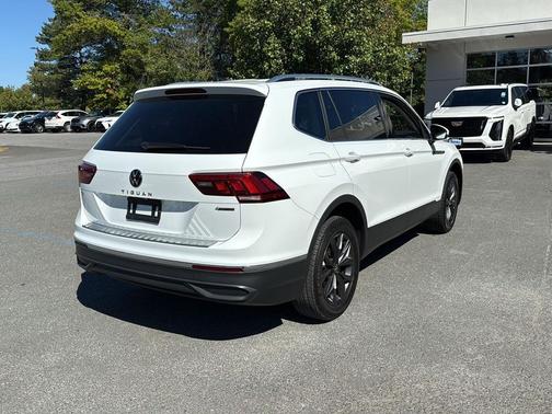2022 Volkswagen Tiguan 2.0T SE 4MOTION