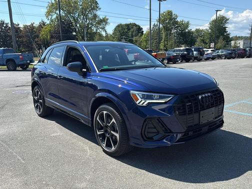 2025 Audi Q3 45 S line Premium Plus