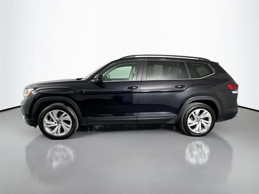 2023 Volkswagen Atlas 3.6L SE w/Technology
