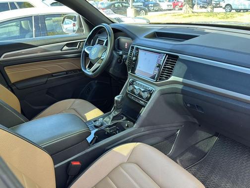 2020 Volkswagen Atlas Cross Sport 3.6L V6 SEL 4MOTION