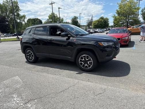 2024 Jeep Compass Trailhawk