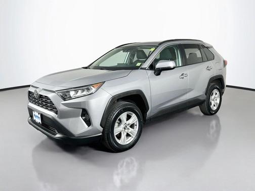 Silver Sky Metallic 2021 Toyota RAV4 XLE