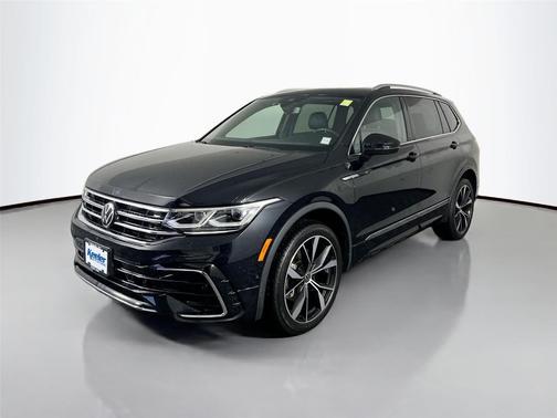 2022 Volkswagen Tiguan 2.0T SEL R-Line 4MOTION