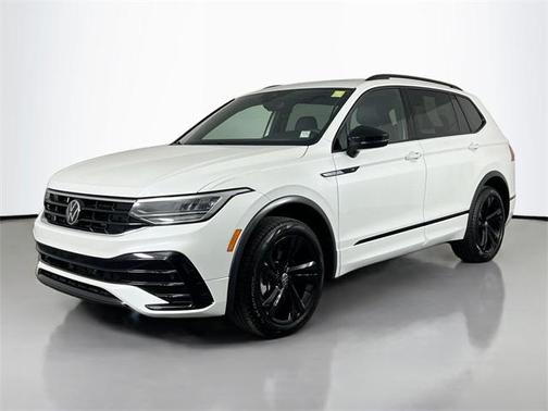 2024 Volkswagen Tiguan 2.0T SE R-Line Black 4MOTION