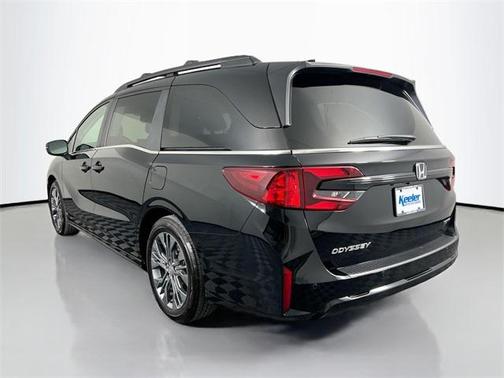 Crystal Black Pearl 2025 Honda Odyssey Touring