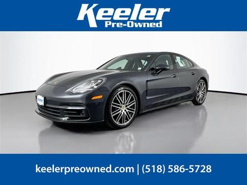 2020 Porsche Panamera 4