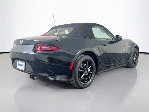 2024 Mazda MX-5 Miata Sport