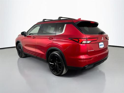 2022 Mitsubishi Outlander Black Edition S-AWC