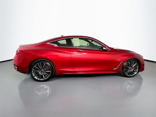 2017 INFINITI Q60 3.0t Red Sport 400