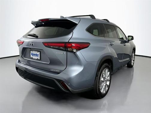 2023 Toyota Highlander Hybrid Limited
