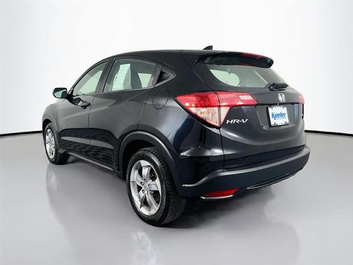 Crystal Black Pearl 2018 Honda HR-V LX