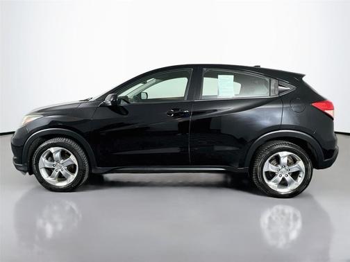 Crystal Black Pearl 2018 Honda HR-V LX