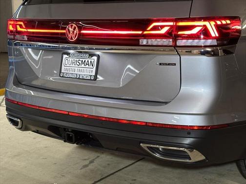 2025 Volkswagen Atlas 2.0T SE w/Technology 4MOTION