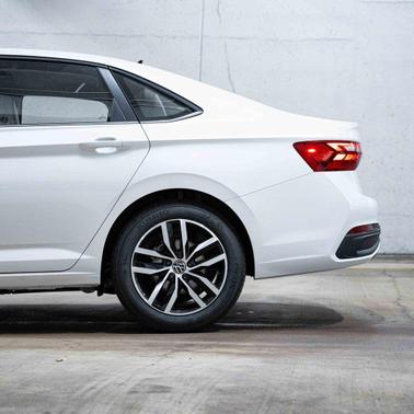 2026 Volkswagen Jetta 1.4T SE