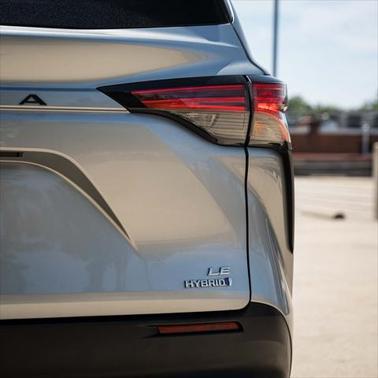 2021 Toyota Sienna LE