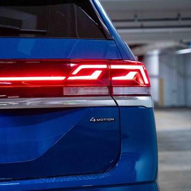 2025 Volkswagen Atlas 2.0T SE w/Technology 4MOTION