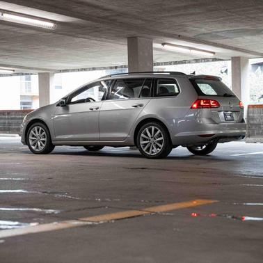 2017 Volkswagen Golf SportWagen TSI SE