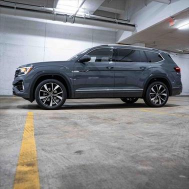 2025 Volkswagen Atlas 2.0T SEL Premium R-Line 4MOTION