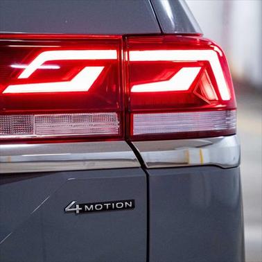 2025 Volkswagen Atlas 2.0T SEL Premium R-Line 4MOTION