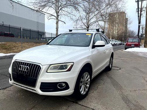 2014 Audi Q5 2.0T Premium Plus