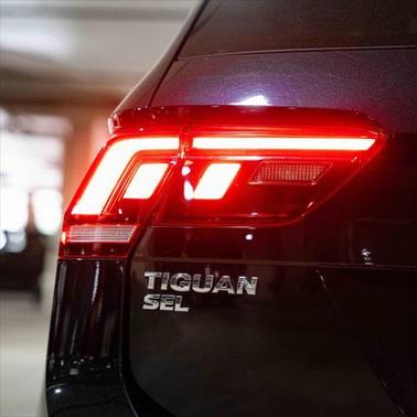 2021 Volkswagen Tiguan 2.0T SEL R-Line 4MOTION