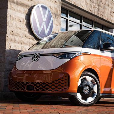 Energetic Orange 2025 Volkswagen ID. Buzz Pro S Plus
