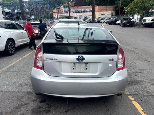 2014 Toyota Prius One