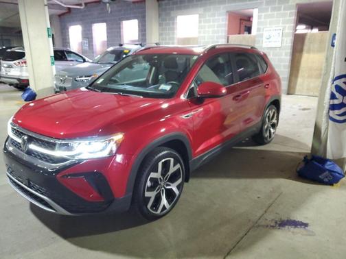 2023 Volkswagen Taos 1.5T SEL