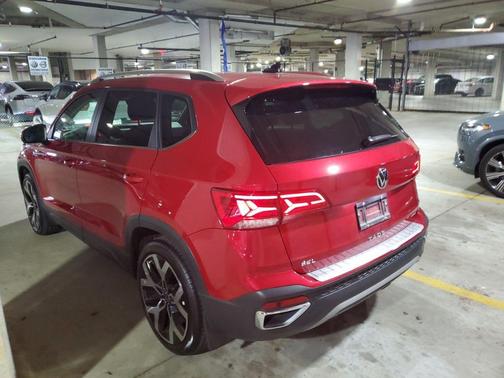 2023 Volkswagen Taos 1.5T SEL