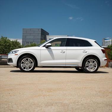 2020 Audi Q5 45 Premium Plus