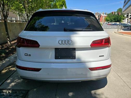 2020 Audi Q5 45 Premium Plus