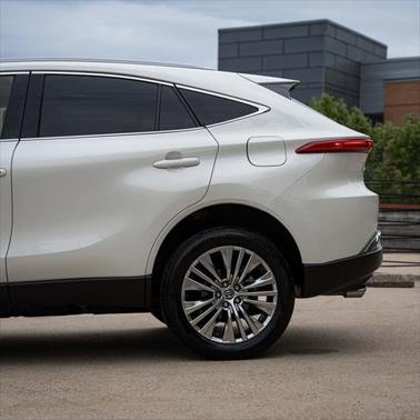 2022 Toyota Venza XLE