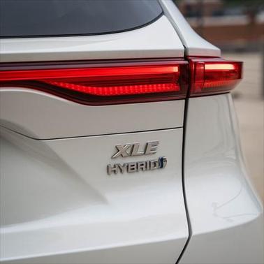 2022 Toyota Venza XLE