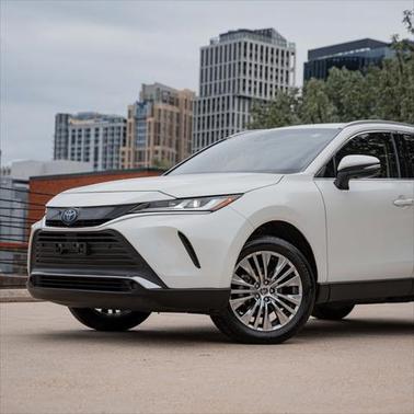 2022 Toyota Venza XLE